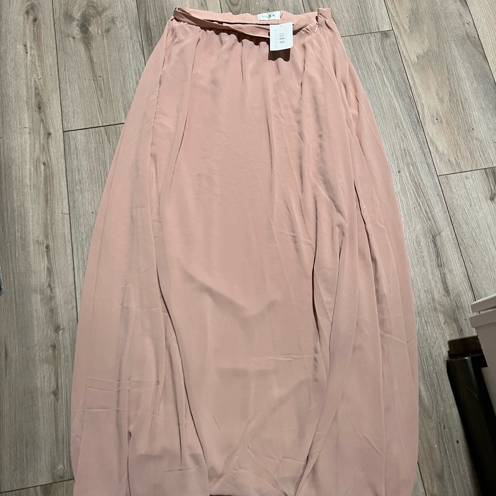 long maxi skirt